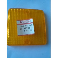 MC147763 MITSUBISH CANTER EM SİNYAL CAMI